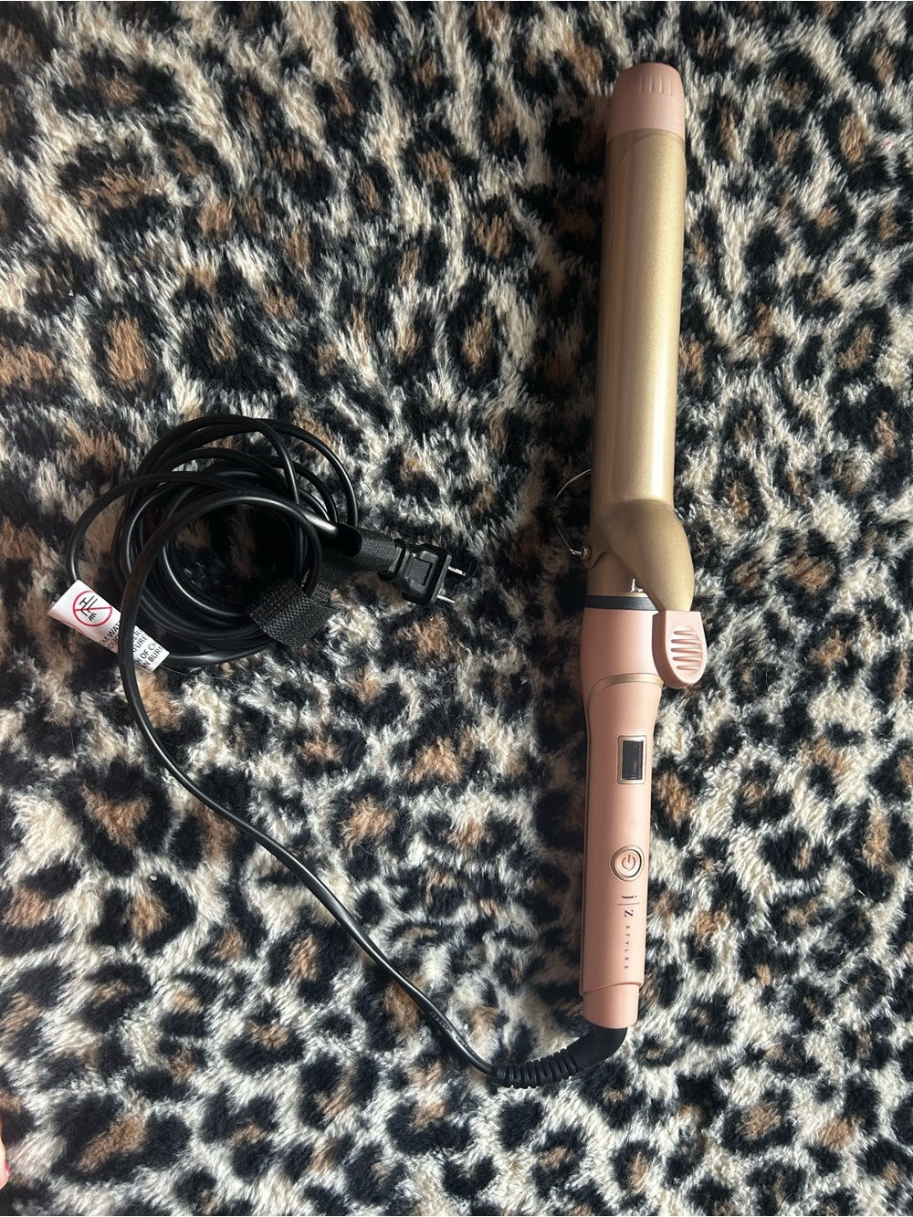 JZ Styles The J Wave 1 1/4” Curling Iron Rose Gold Long Barrel